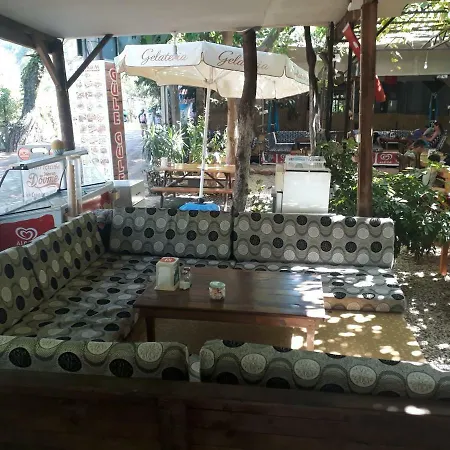 Zakkum Homestay