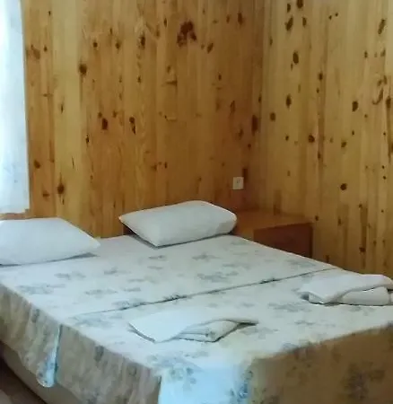 Zakkum Pansiyon