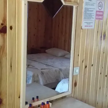 Zakkum Pansiyon Antalya